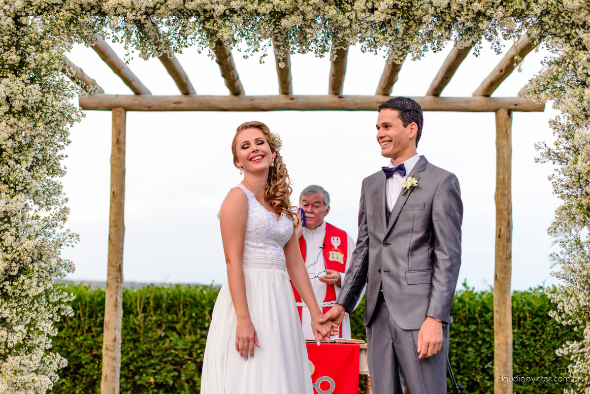 book, bride, casamento, ensaio, externa, por fotógrafo de casamento de Vila Velha  fotógrafo de casamento de Vitória fotógrafo de casamento de Serra Espirito Santo ES fotos criativas de casamento