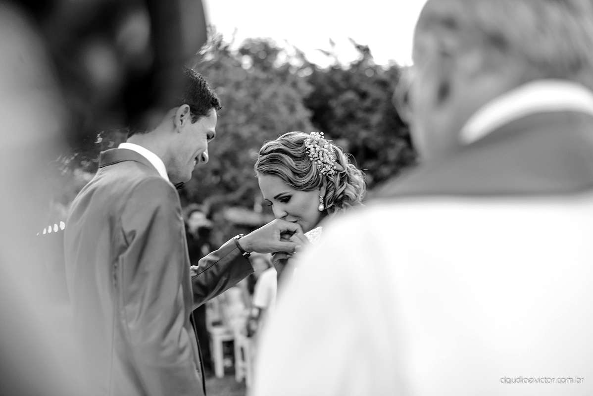book, bride, casamento, ensaio, externa, por fotógrafo de casamento de Vila Velha  fotógrafo de casamento de Vitória fotógrafo de casamento de Serra Espirito Santo ES fotos criativas de casamento