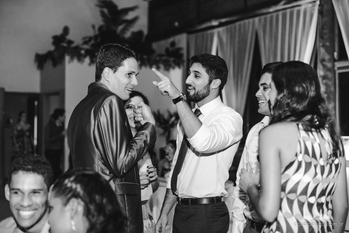 book, bride, casamento, ensaio, externa, por fotógrafo de casamento de Vila Velha  fotógrafo de casamento de Vitória fotógrafo de casamento de Serra Espirito Santo ES fotos criativas de casamento