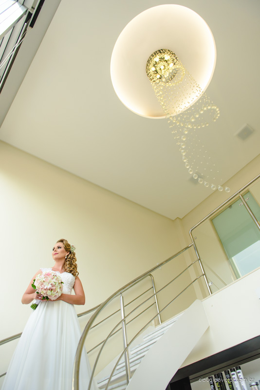 book, bride, casamento, ensaio, externa, por fotógrafo de casamento de Vila Velha  fotógrafo de casamento de Vitória fotógrafo de casamento de Serra Espirito Santo ES fotos criativas de casamento