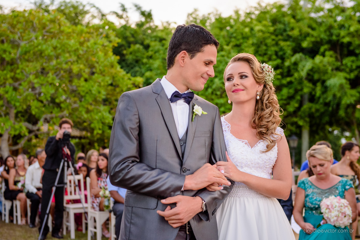 book, bride, casamento, ensaio, externa, por fotógrafo de casamento de Vila Velha  fotógrafo de casamento de Vitória fotógrafo de casamento de Serra Espirito Santo ES fotos criativas de casamento