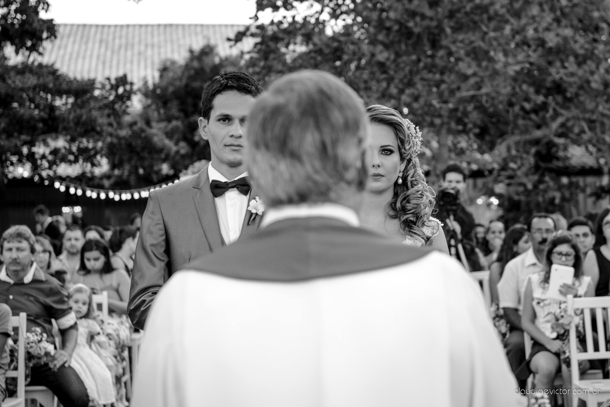 book, bride, casamento, ensaio, externa, por fotógrafo de casamento de Vila Velha  fotógrafo de casamento de Vitória fotógrafo de casamento de Serra Espirito Santo ES fotos criativas de casamento