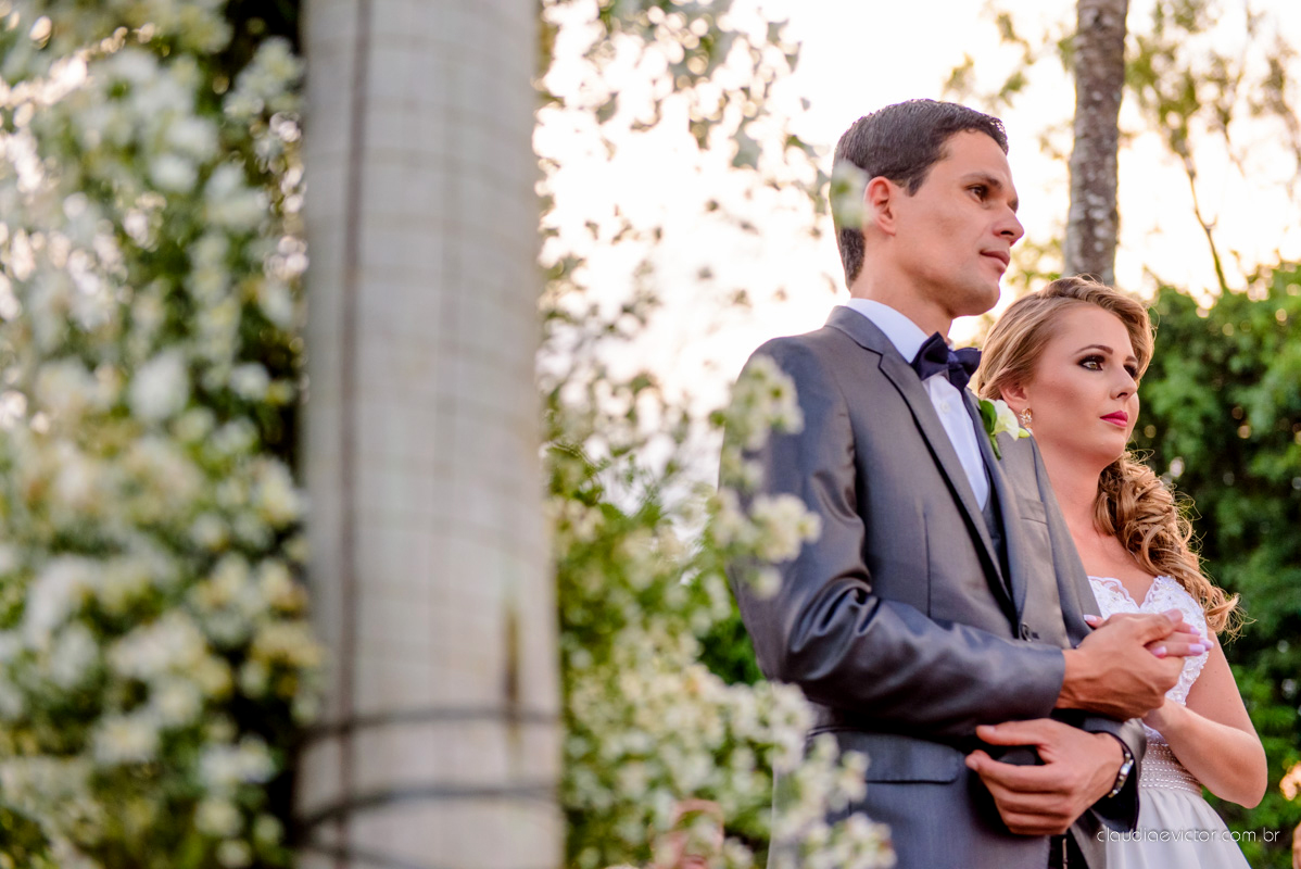 book, bride, casamento, ensaio, externa, por fotógrafo de casamento de Vila Velha  fotógrafo de casamento de Vitória fotógrafo de casamento de Serra Espirito Santo ES fotos criativas de casamento