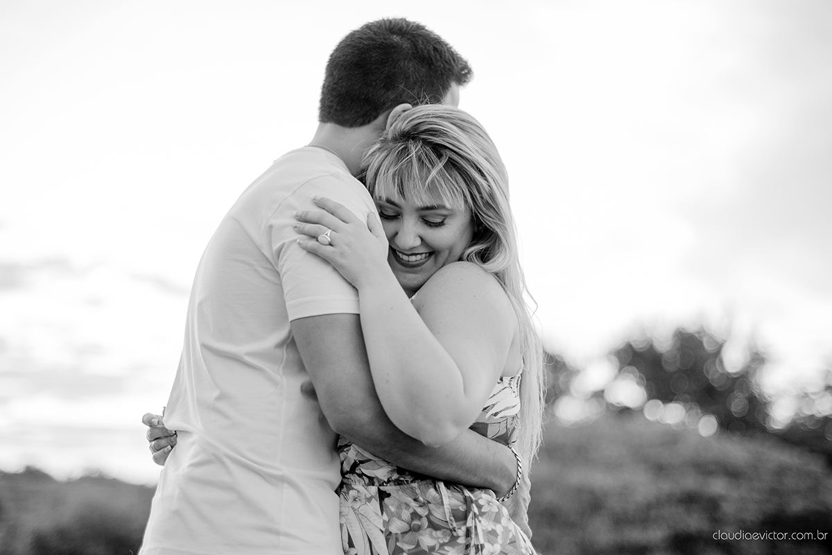 book, bride, casamento, ensaio, fotos externas em Marataízes, fotografo de casamento Serra, fotografo de casamento vila velha, fotografo de casamento vitoria, Espirito Santo ES fotos criativas de casamento