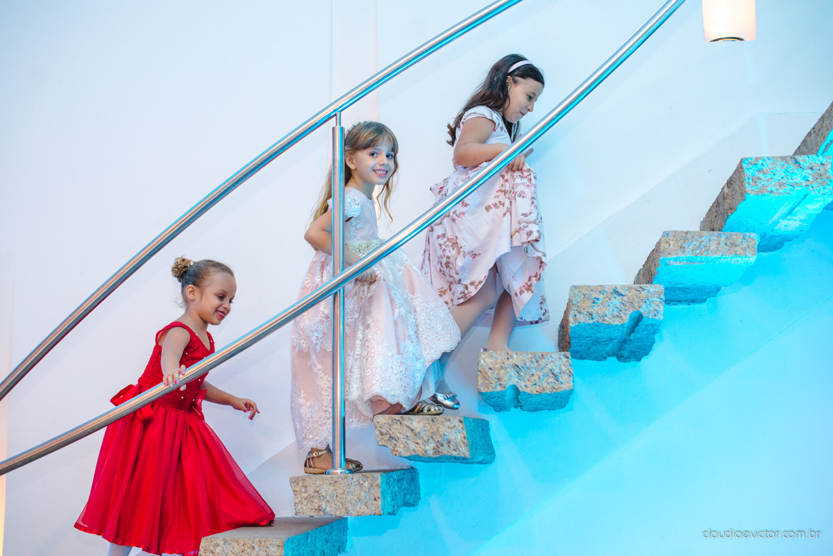 book, bride, 15 anos, fotografia de menina, ensaio feminino, ensaio teen, festa de 15 anos, ensaio externo, por fotografos de casamento de Vila Velha fotografos de casamento de Vitória fotografos de casamento de Iuna Espirito Santo ES