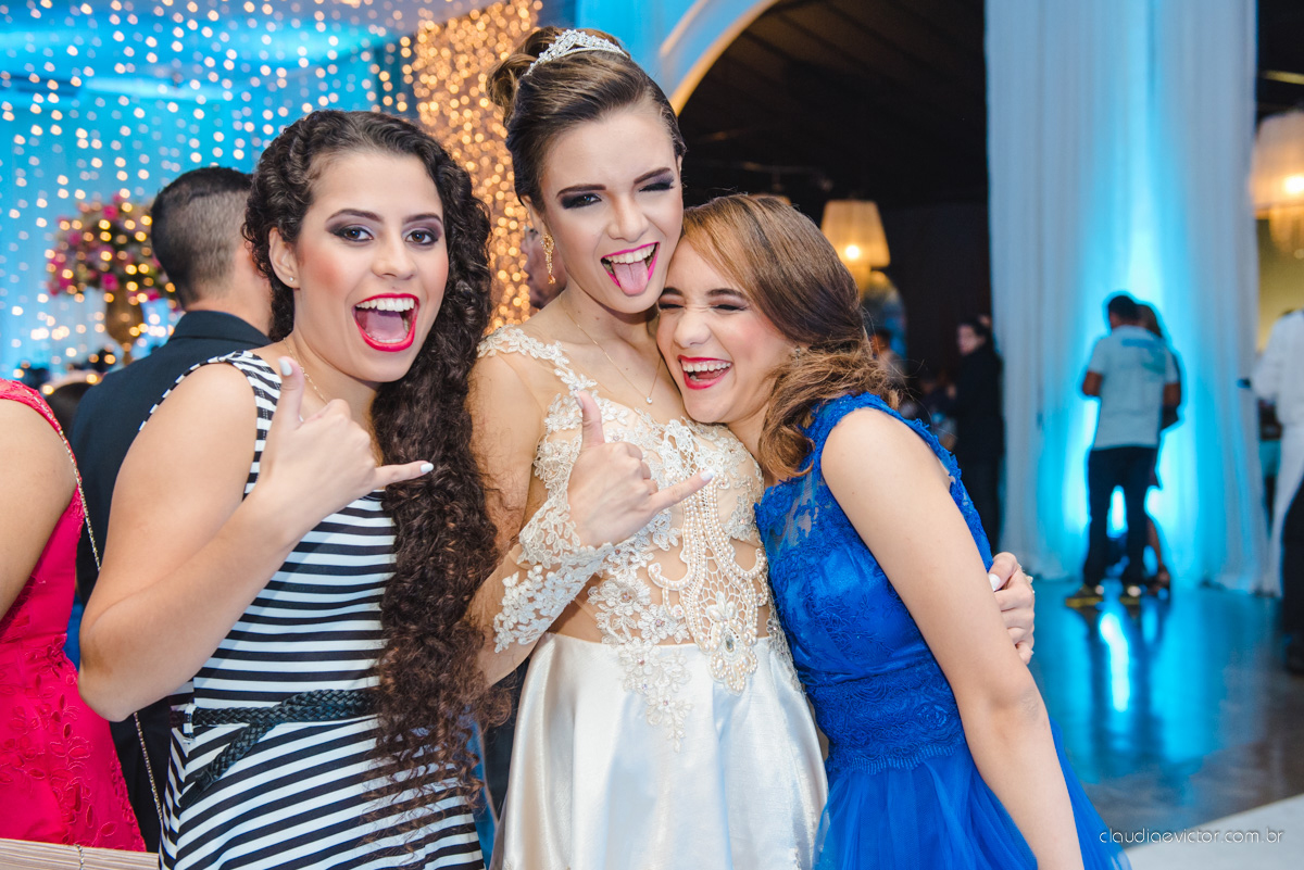 book, bride, 15 anos, fotografia de menina, ensaio feminino, ensaio teen, festa de 15 anos, ensaio externo, por fotografos de casamento de Vila Velha fotografos de casamento de Vitória fotografos de casamento de Iuna Espirito Santo ES