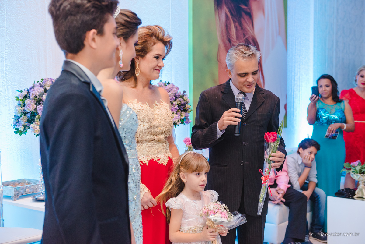 book, bride, 15 anos, fotografia de menina, ensaio feminino, ensaio teen, festa de 15 anos, ensaio externo, por fotografos de casamento de Vila Velha fotografos de casamento de Vitória fotografos de casamento de Iuna Espirito Santo ES