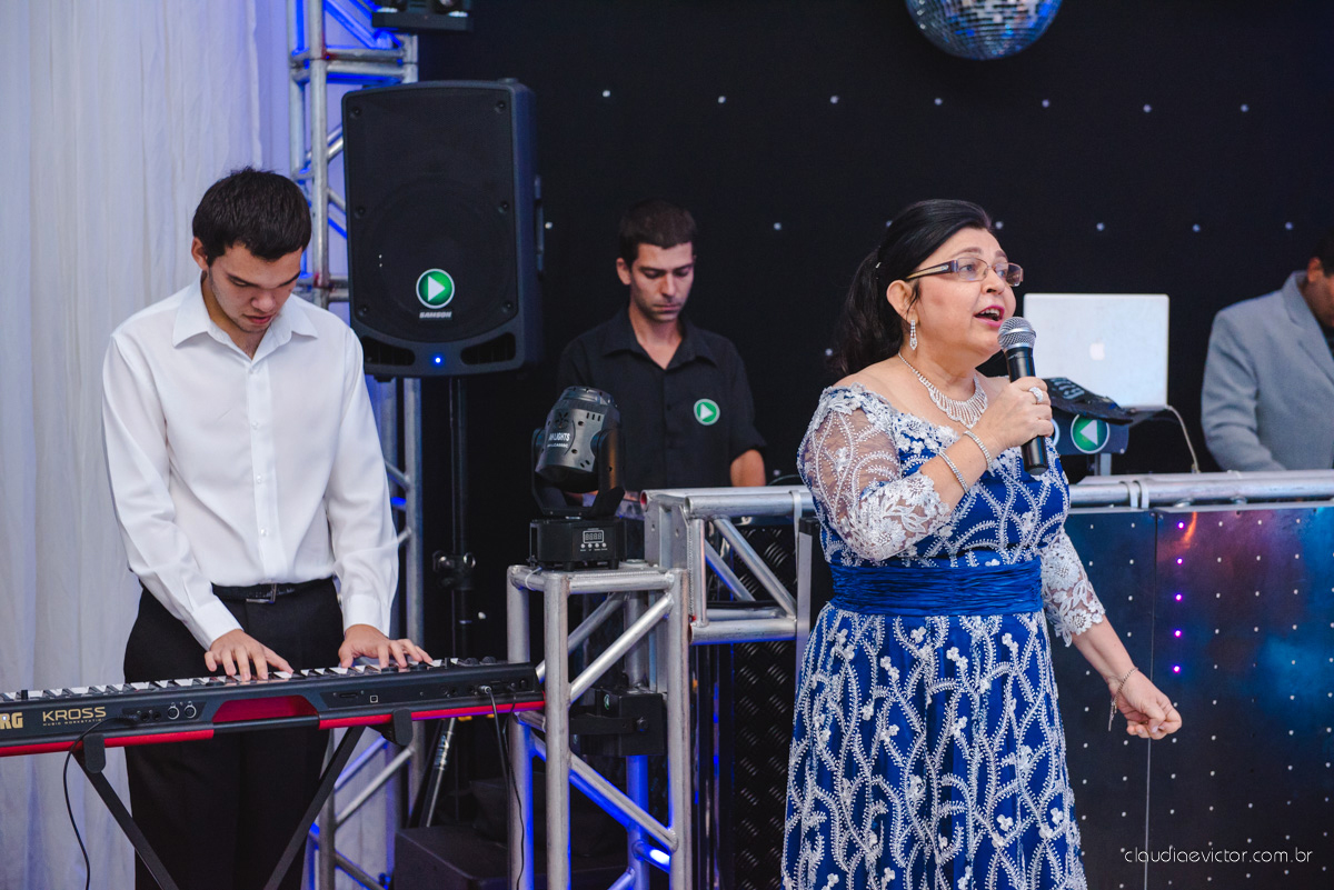 book, bride, 15 anos, fotografia de menina, ensaio feminino, ensaio teen, festa de 15 anos, ensaio externo, por fotografos de casamento de Vila Velha fotografos de casamento de Vitória fotografos de casamento de Iuna Espirito Santo ES