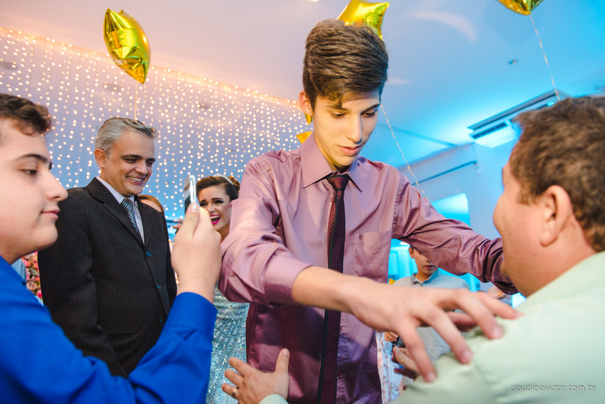 book, bride, 15 anos, fotografia de menina, ensaio feminino, ensaio teen, festa de 15 anos, ensaio externo, por fotografos de casamento de Vila Velha fotografos de casamento de Vitória fotografos de casamento de Iuna Espirito Santo ES