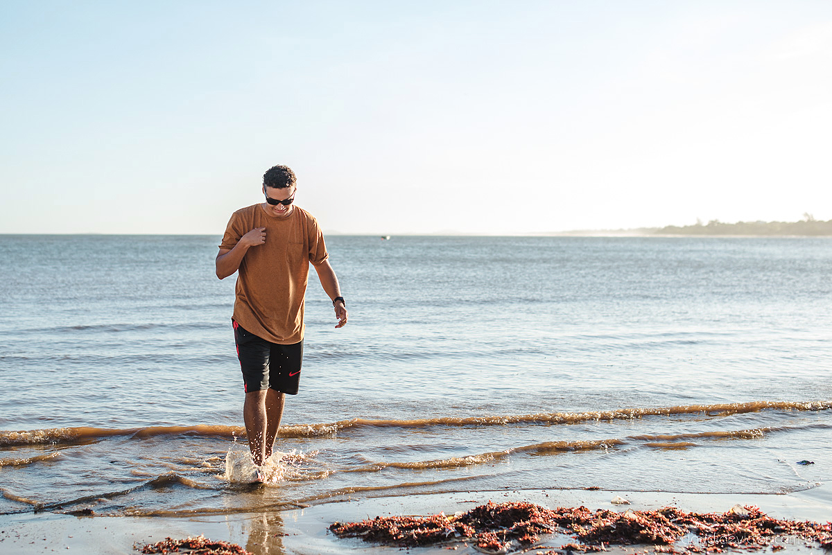 Lindo casamento realizado por fotógrafos de casamento de vila velha fotógrafos de casamento de vitória fotógrafos de casamento de serra espirito santo es com noivo noiva e por do sol com pista de dança e noiva girando