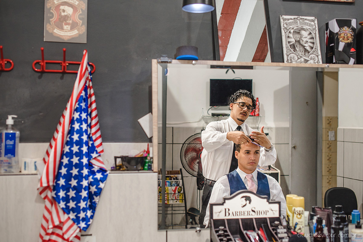 Lindo casamento realizado por fotógrafos de casamento de vila velha fotógrafos de casamento de vitória fotógrafos de casamento de serra espirito santo es com noivo noiva e por do sol com pista de dança e noiva girando