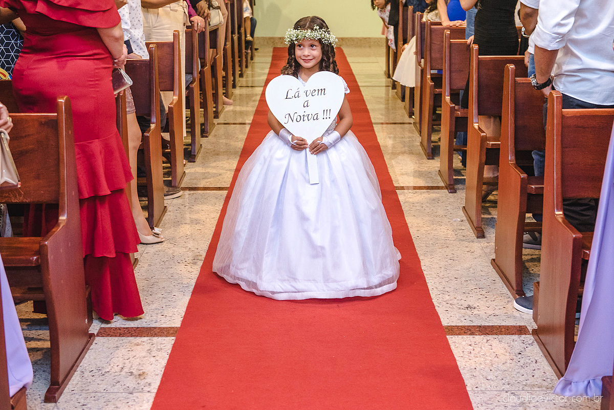Lindo casamento realizado por fotógrafos de casamento de vila velha fotógrafos de casamento de vitória fotógrafos de casamento de serra espirito santo es com noivo noiva e por do sol com pista de dança e noiva girando