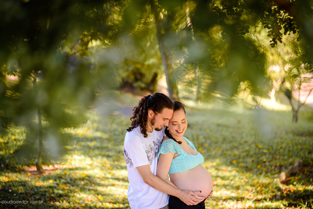 Lindo ensaio de gestante com por do sol no parque pedra da cebola em vitória feito por fotógrafo de casamento vila velha fotógrafo de casamento vitória fotógrafo de casamento serra espirito santo es com muita expectativa e ansiedade pela chegada do filho