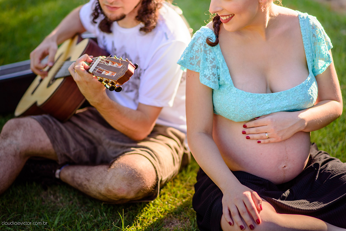 Lindo ensaio de gestante com por do sol no parque pedra da cebola em vitória feito por fotógrafo de casamento vila velha fotógrafo de casamento vitória fotógrafo de casamento serra espirito santo es com muita expectativa e ansiedade pela chegada do filho