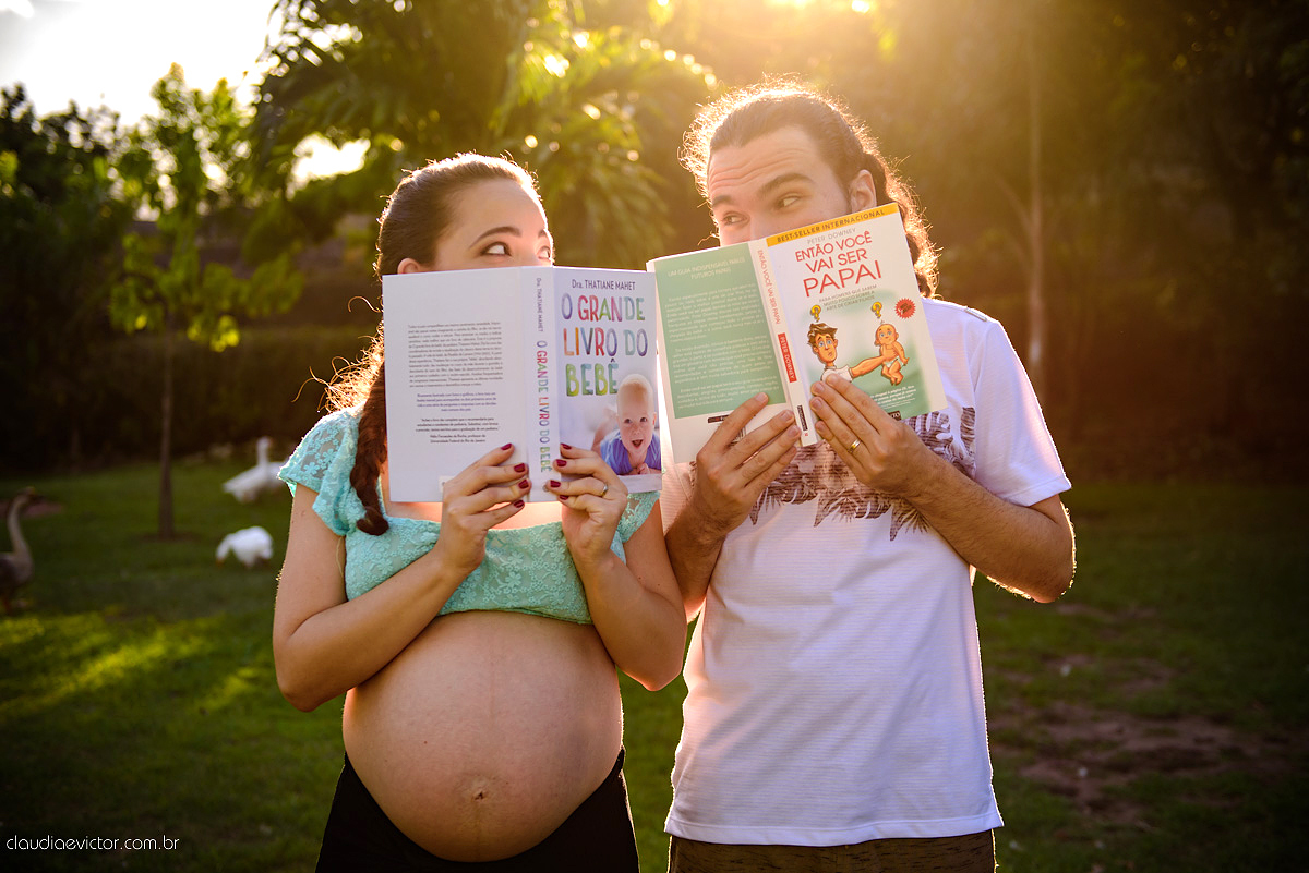 Lindo ensaio de gestante com por do sol no parque pedra da cebola em vitória feito por fotógrafo de casamento vila velha fotógrafo de casamento vitória fotógrafo de casamento serra espirito santo es com muita expectativa e ansiedade pela chegada do filho