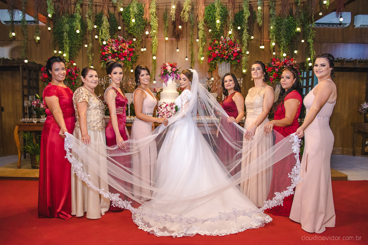 Lindo casamento realizado no cerimonial casa di lucca praia por fotógrafos de casamento de vila velha fotógrafos de casamento de vitória fotógrafos de casamento de serra espirito santo es com noivo noiva e ensaio no hotel aroso em pedra azul