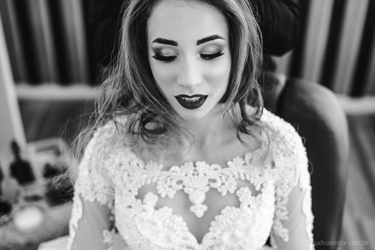 Lindo casamento realizado no cerimonial casa di lucca praia por fotógrafos de casamento de vila velha fotógrafos de casamento de vitória fotógrafos de casamento de serra espirito santo es com noivo noiva e ensaio no hotel aroso em pedra azul