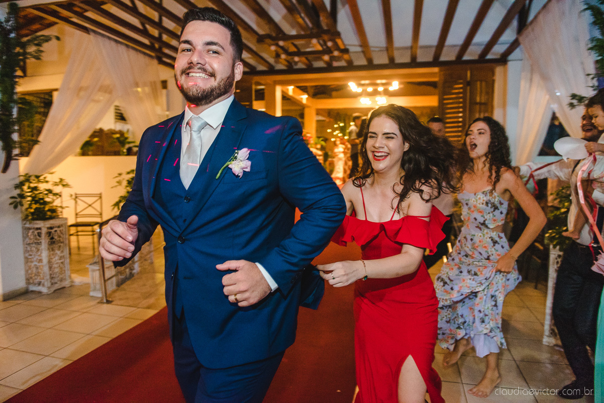 Lindo casamento realizado no cerimonial casa di lucca praia por fotógrafos de casamento de vila velha fotógrafos de casamento de vitória fotógrafos de casamento de serra espirito santo es com noivo noiva e ensaio no hotel aroso em pedra azul