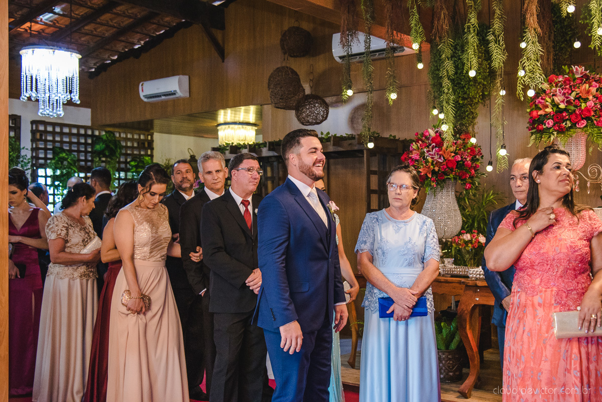 ,Lindo casamento realizado no cerimonial casa di lucca praia por fotógrafos de casamento de vila velha fotógrafos de casamento de vitória fotógrafos de casamento de serra espirito santo es com noivo noiva e ensaio no hotel aroso em pedra azul