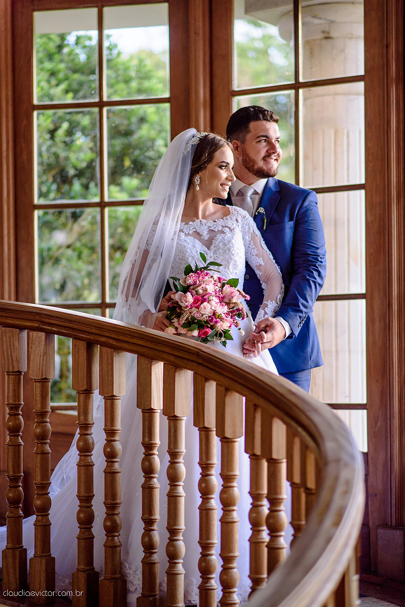 Lindo casamento realizado no cerimonial casa di lucca praia por fotógrafos de casamento de vila velha fotógrafos de casamento de vitória fotógrafos de casamento de serra espirito santo es com noivo noiva e ensaio no hotel aroso em pedra azul
