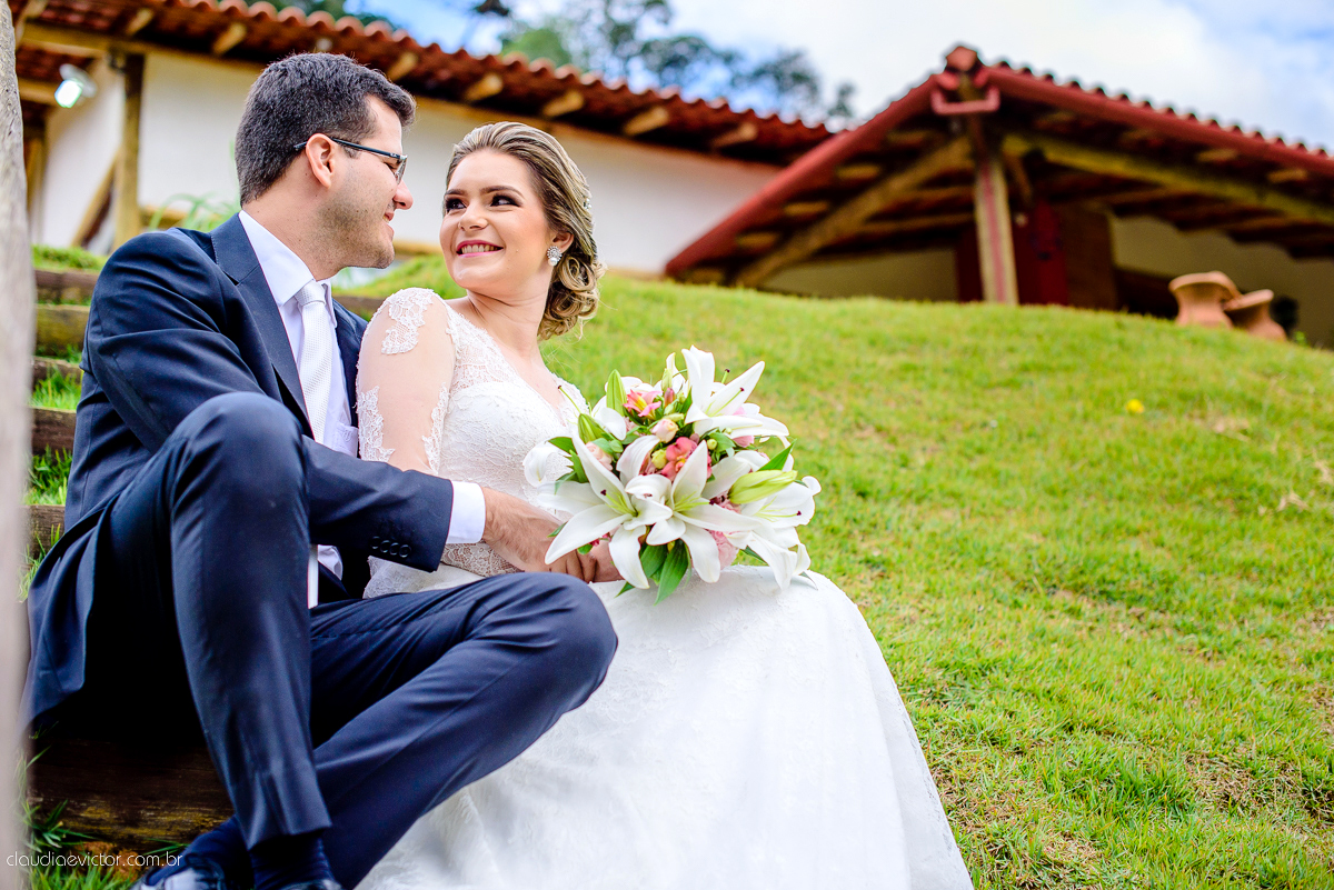 Casamento realizado ao ar livre, a tarde, na cidade de Serra, Manguinhos. Foi lindo, com muita felicidade, sorrisos e alegria, por fotógrafos de casamento em Vila Velha fotógrafos de casamento em Vitória fotógrafos de casamento em Serra Espirito Santo ES