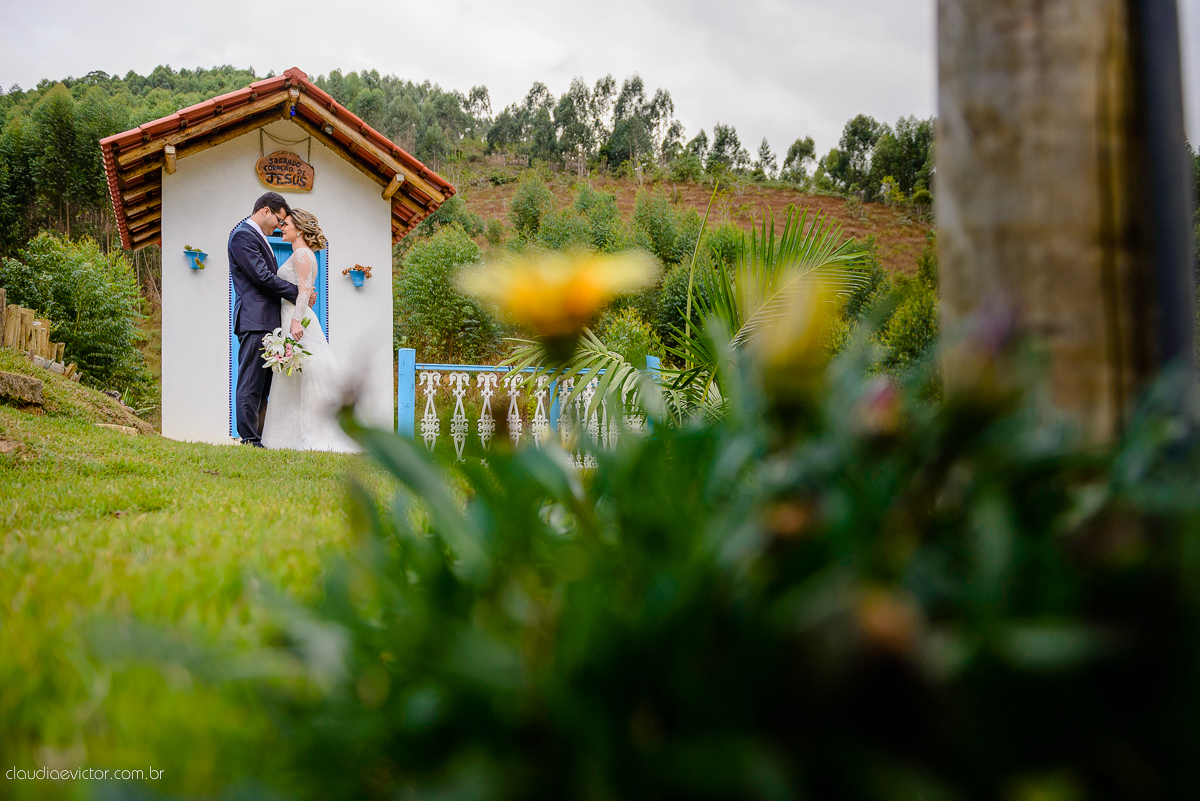 Casamento realizado ao ar livre, a tarde, na cidade de Serra, Manguinhos. Foi lindo, com muita felicidade, sorrisos e alegria, por fotógrafos de casamento em Vila Velha fotógrafos de casamento em Vitória fotógrafos de casamento em Serra Espirito Santo ES