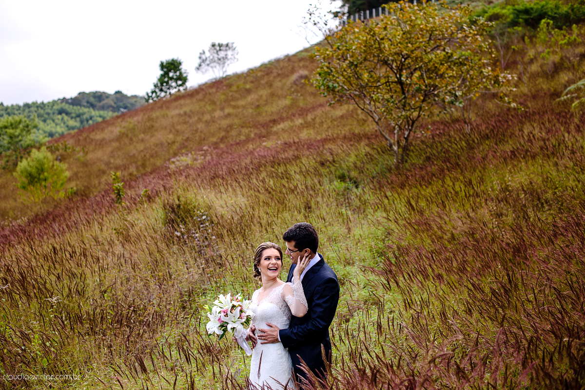 Casamento realizado ao ar livre, a tarde, na cidade de Serra, Manguinhos. Foi lindo, com muita felicidade, sorrisos e alegria, por fotógrafos de casamento em Vila Velha fotógrafos de casamento em Vitória fotógrafos de casamento em Serra Espirito Santo ES
