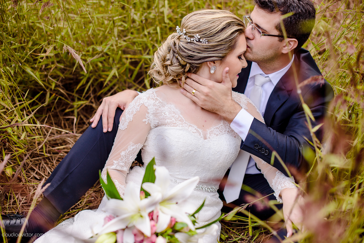 Casamento realizado ao ar livre, a tarde, na cidade de Serra, Manguinhos. Foi lindo, com muita felicidade, sorrisos e alegria, por fotógrafos de casamento em Vila Velha fotógrafos de casamento em Vitória fotógrafos de casamento em Serra Espirito Santo ES