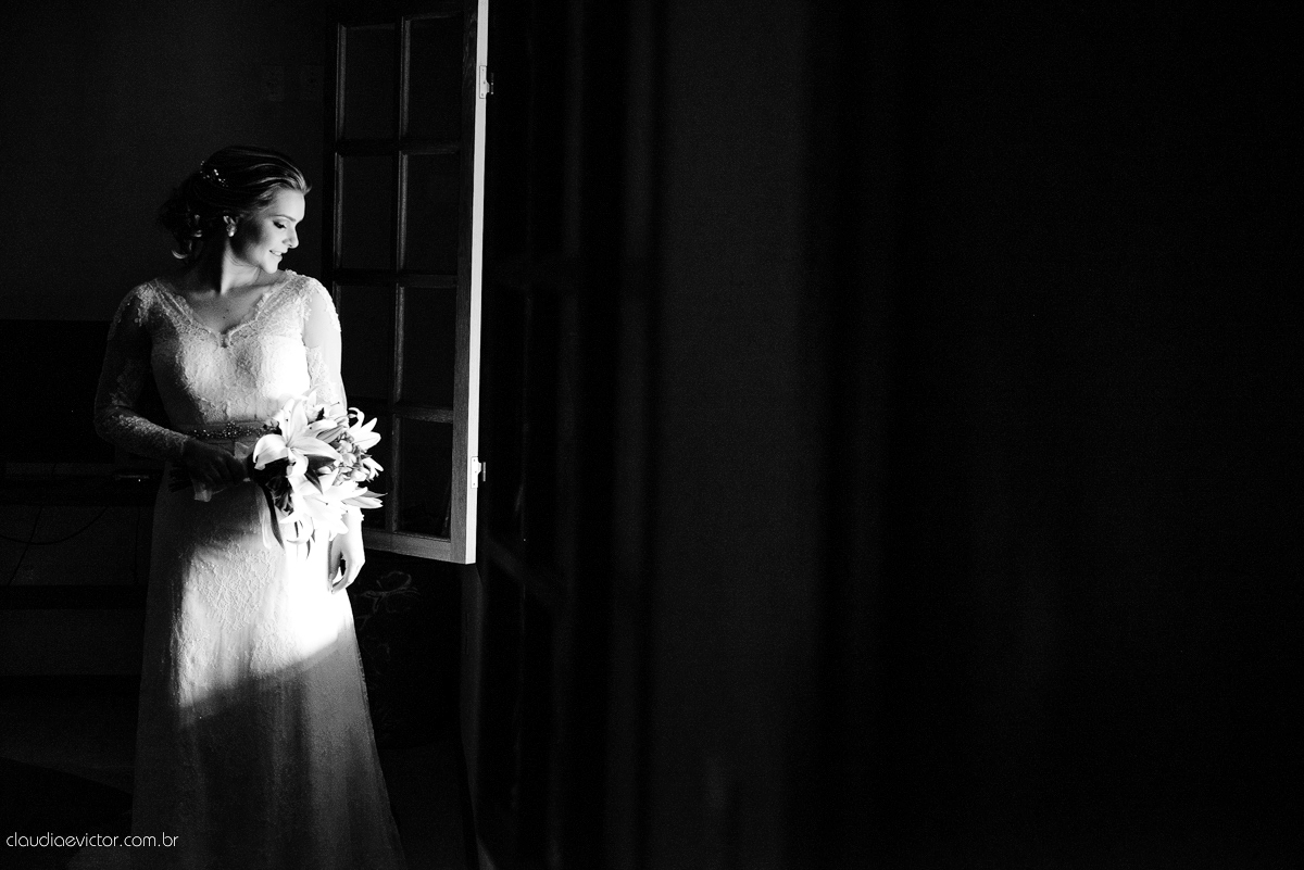 Casamento realizado ao ar livre, a tarde, na cidade de Serra, Manguinhos. Foi lindo, com muita felicidade, sorrisos e alegria, por fotógrafos de casamento em Vila Velha fotógrafos de casamento em Vitória fotógrafos de casamento em Serra Espirito Santo ES