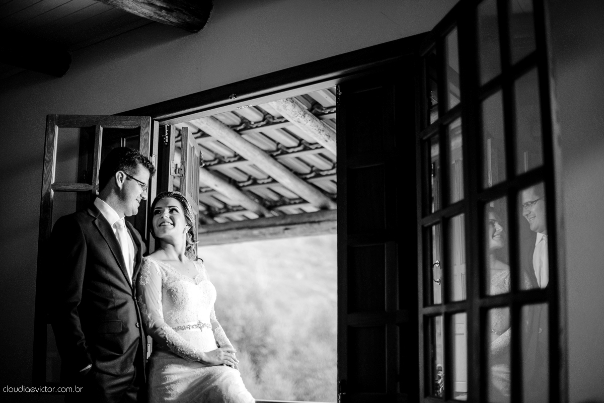 Casamento realizado ao ar livre, a tarde, na cidade de Serra, Manguinhos. Foi lindo, com muita felicidade, sorrisos e alegria, por fotógrafos de casamento em Vila Velha fotógrafos de casamento em Vitória fotógrafos de casamento em Serra Espirito Santo ES