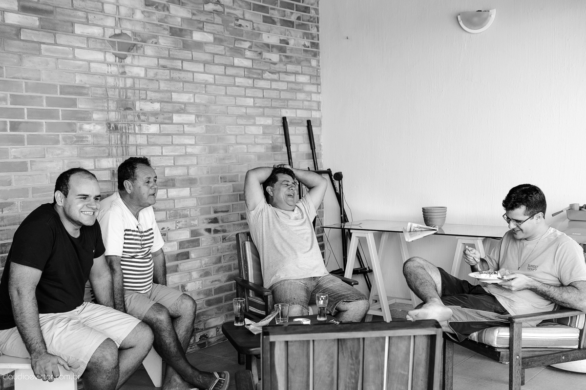 Casamento realizado ao ar livre, a tarde, na cidade de Serra, Manguinhos. Foi lindo, com muita felicidade, sorrisos e alegria, por fotógrafos de casamento em Vila Velha fotógrafos de casamento em Vitória fotógrafos de casamento em Serra Espirito Santo ES