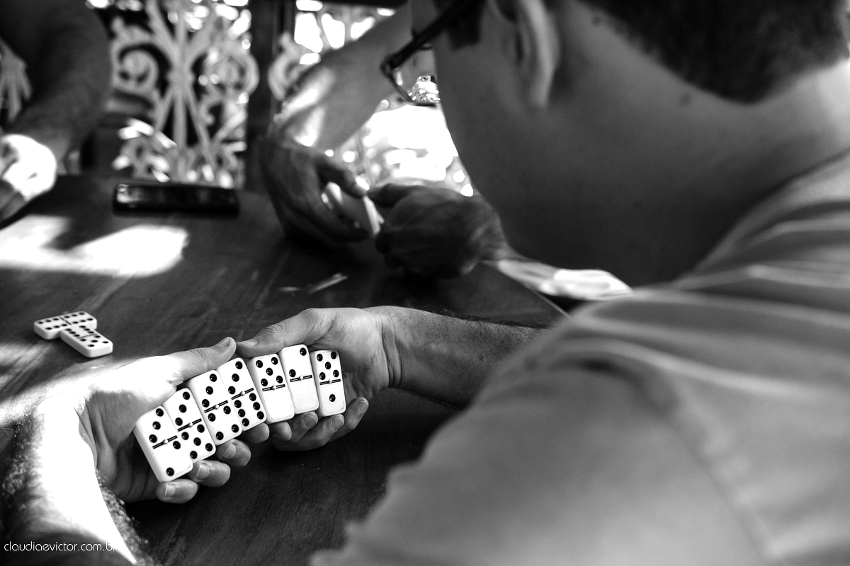Casamento realizado ao ar livre, a tarde, na cidade de Serra, Manguinhos. Foi lindo, com muita felicidade, sorrisos e alegria, por fotógrafos de casamento em Vila Velha fotógrafos de casamento em Vitória fotógrafos de casamento em Serra Espirito Santo ES