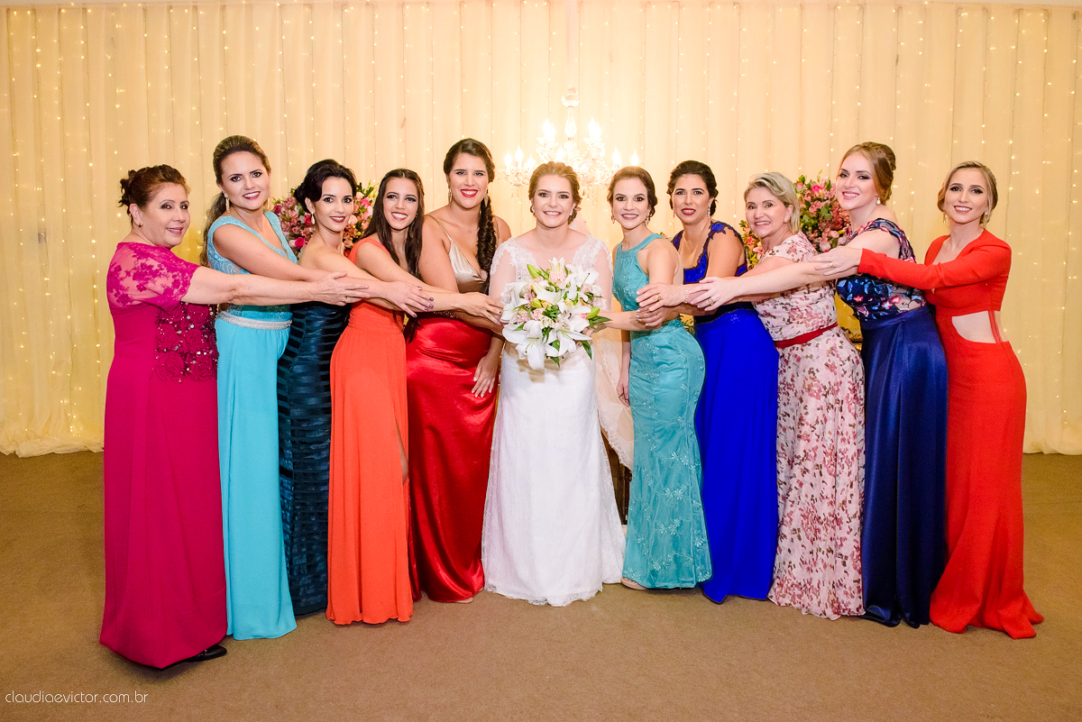 Casamento realizado ao ar livre, a tarde, na cidade de Serra, Manguinhos. Foi lindo, com muita felicidade, sorrisos e alegria, por fotógrafos de casamento em Vila Velha fotógrafos de casamento em Vitória fotógrafos de casamento em Serra Espirito Santo ES
