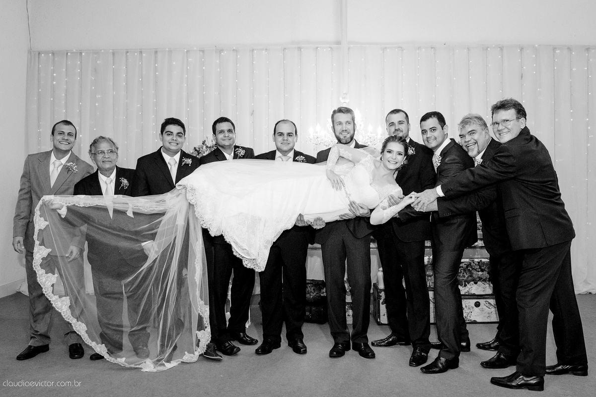 Casamento realizado ao ar livre, a tarde, na cidade de Serra, Manguinhos. Foi lindo, com muita felicidade, sorrisos e alegria, por fotógrafos de casamento em Vila Velha fotógrafos de casamento em Vitória fotógrafos de casamento em Serra Espirito Santo ES