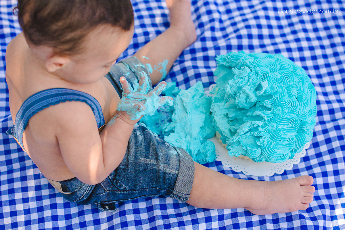 Book, book infantil, fotos infantis, fotos de criança, smash the cake, fotografo casamento vila velha, fotografo casamento vitória, fotografo casamento serra, fofura, fotos fofas, cute, bolo, parque da vale, bola azul, miguel Espirito Santo ES