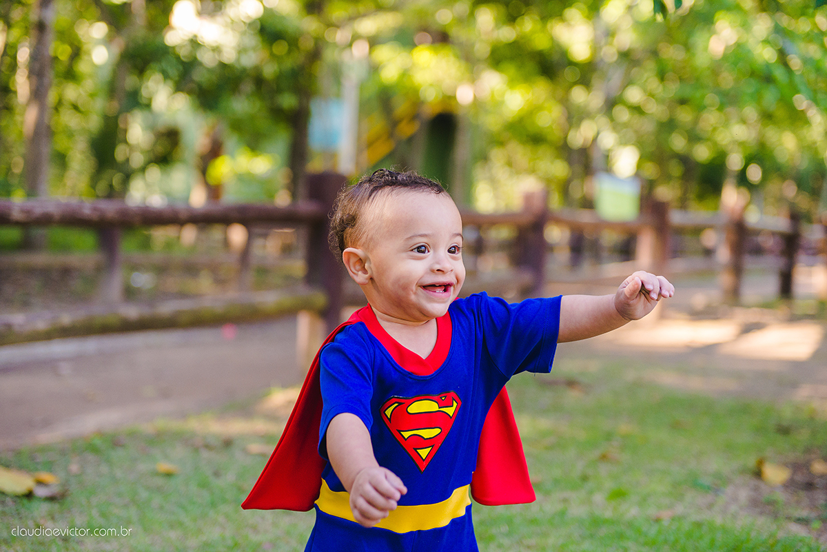 Book, book infantil, fotos infantis, fotos de criança, smash the cake, fotografo casamento vila velha, fotografo casamento vitória, fotografo casamento serra, fofura, fotos fofas, cute, bolo, parque da vale, bola azul, miguel Espirito Santo ES