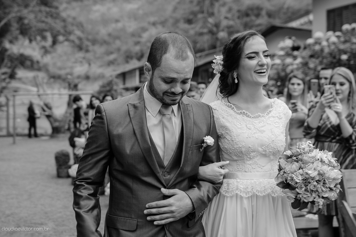 book, bride, casamento, ensaio, es, externa, fotografo, fotografo de casamento, fotografo de casamento espirito santo, fotografo de casamento Serra fotografo de casamento vila velha, fotografo de casamento vitoria fotos criativas de casamento