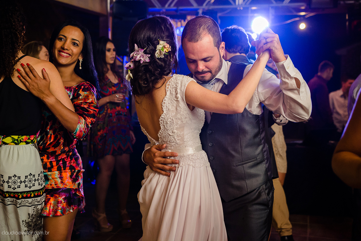 book, bride, casamento, ensaio, es, externa, fotografo, fotografo de casamento, fotografo de casamento espirito santo, fotografo de casamento Serra fotografo de casamento vila velha, fotografo de casamento vitoria fotos criativas de casamento