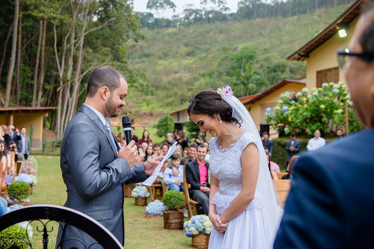 book, bride, casamento, ensaio, es, externa, fotografo, fotografo de casamento, fotografo de casamento espirito santo, fotografo de casamento Serra fotografo de casamento vila velha, fotografo de casamento vitoria fotos criativas de casamento