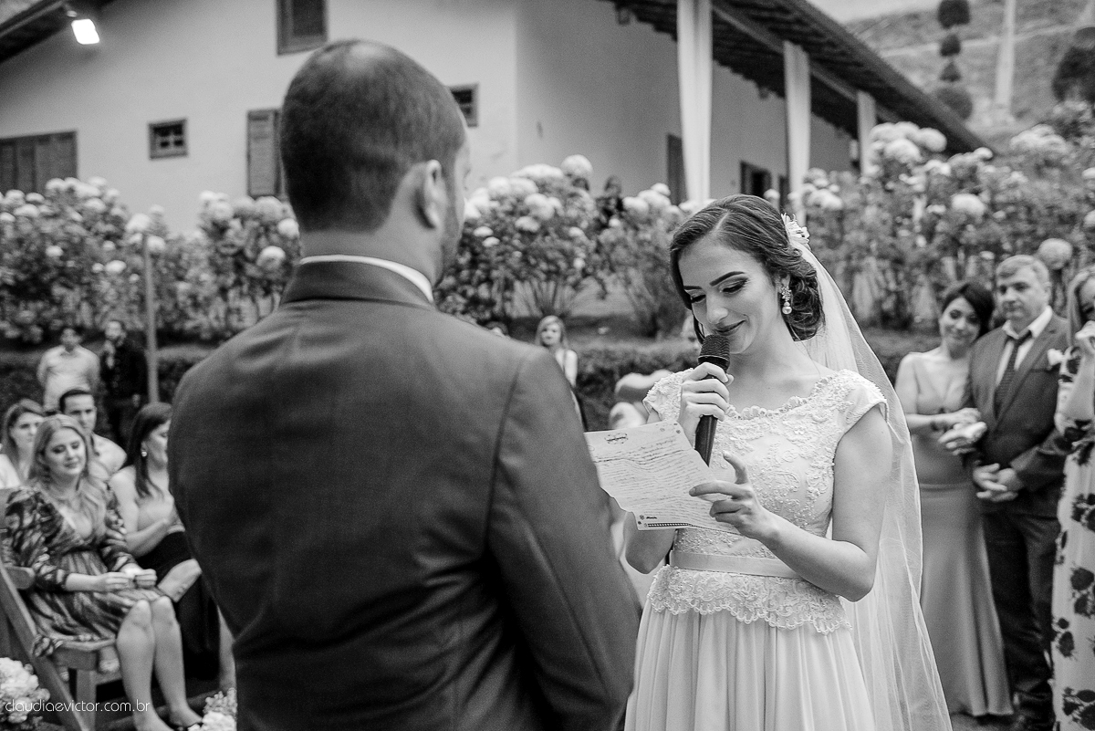 book, bride, casamento, ensaio, es, externa, fotografo, fotografo de casamento, fotografo de casamento espirito santo, fotografo de casamento Serra fotografo de casamento vila velha, fotografo de casamento vitoria fotos criativas de casamento