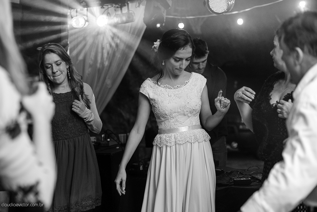 book, bride, casamento, ensaio, es, externa, fotografo, fotografo de casamento, fotografo de casamento espirito santo, fotografo de casamento Serra fotografo de casamento vila velha, fotografo de casamento vitoria fotos criativas de casamento