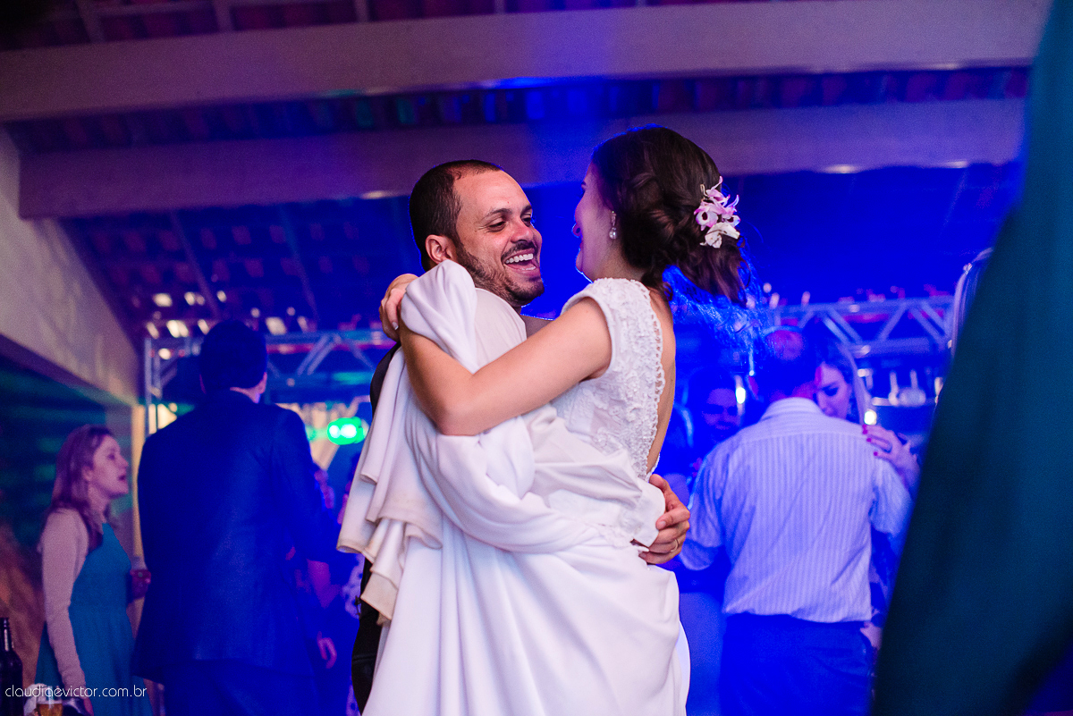 book, bride, casamento, ensaio, es, externa, fotografo, fotografo de casamento, fotografo de casamento espirito santo, fotografo de casamento Serra fotografo de casamento vila velha, fotografo de casamento vitoria fotos criativas de casamento