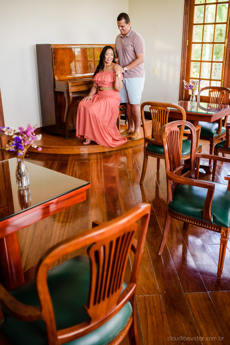 Fotografo de casamento em vitoria fotografo de casamento em serra 
 Ensaio namoro Pre wedding feito por fotógrafos de casamento em vila velha e fotógrafos de casamento em Vitória no aroso paço hotel com noivo noiva e pedra azul com por do sol