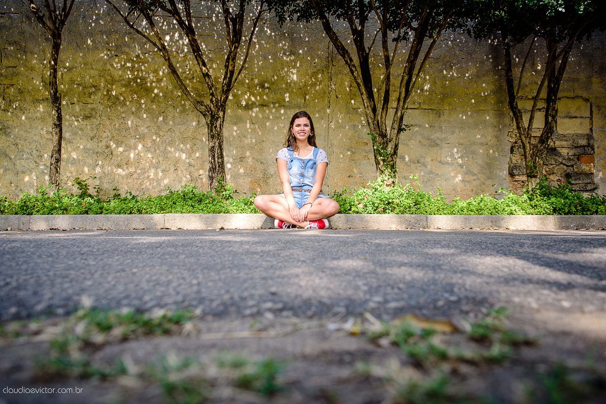 Lindo ensaio de 15 anos com belas paisagens no Parque da Cebola Vitória, feito por fotógrafos de casamento de Vila Velha fotógrafos de casamento de Vitória fotógrafos de casamento de Serra Espirito Santo ES