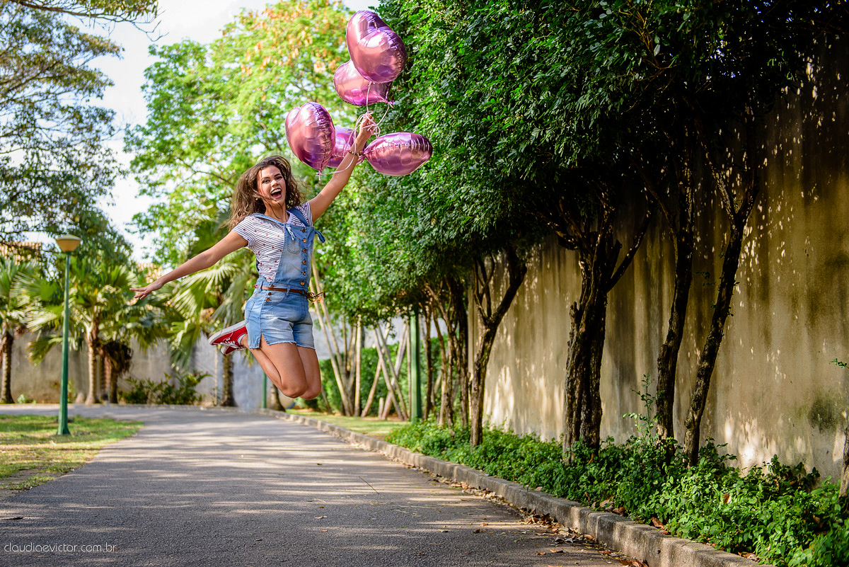 Lindo ensaio de 15 anos com belas paisagens no Parque da Cebola Vitória, feito por fotógrafos de casamento de Vila Velha fotógrafos de casamento de Vitória fotógrafos de casamento de Serra Espirito Santo ES