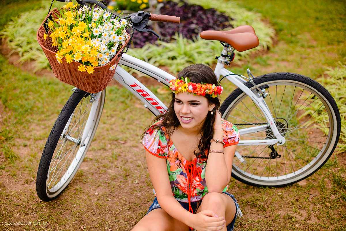 Lindo ensaio de 15 anos com belas paisagens no Parque da Cebola Vitória, feito por fotógrafos de casamento de Vila Velha fotógrafos de casamento de Vitória fotógrafos de casamento de Serra Espirito Santo ES