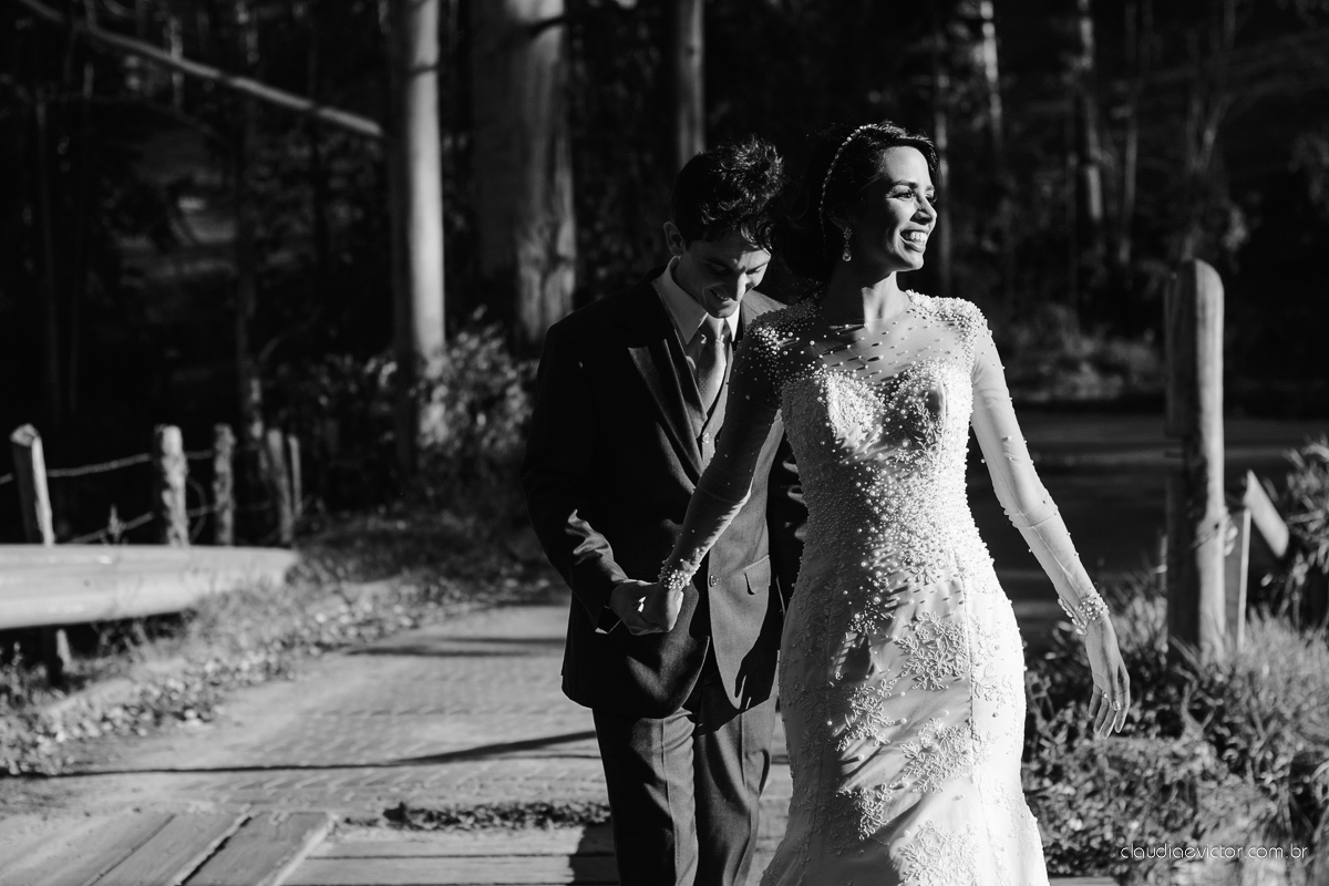 book, bride, casamento, ensaio, es, externa, fotografo, fotografo de casamento, fotografo de casamento espirito santo, fotografo de casamento Serra fotografo de casamento vila velha, fotografo de casamento vitoria fotos criativas de casamento