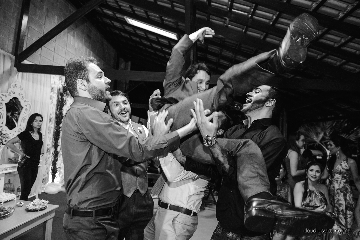 book, bride, casamento, ensaio, es, externa, fotografo, fotografo de casamento, fotografo de casamento espirito santo, fotografo de casamento Serra fotografo de casamento vila velha, fotografo de casamento vitoria fotos criativas de casamento