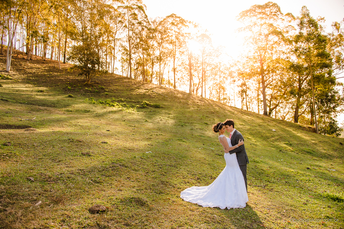 book, bride, casamento, ensaio, es, externa, fotografo, fotografo de casamento, fotografo de casamento espirito santo, fotografo de casamento Serra fotografo de casamento vila velha, fotografo de casamento vitoria fotos criativas de casamento