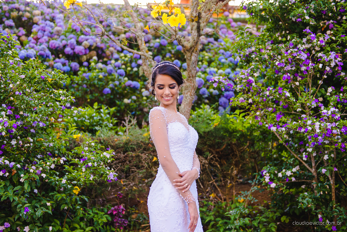 book, bride, casamento, ensaio, es, externa, fotografo, fotografo de casamento, fotografo de casamento espirito santo, fotografo de casamento Serra fotografo de casamento vila velha, fotografo de casamento vitoria fotos criativas de casamento